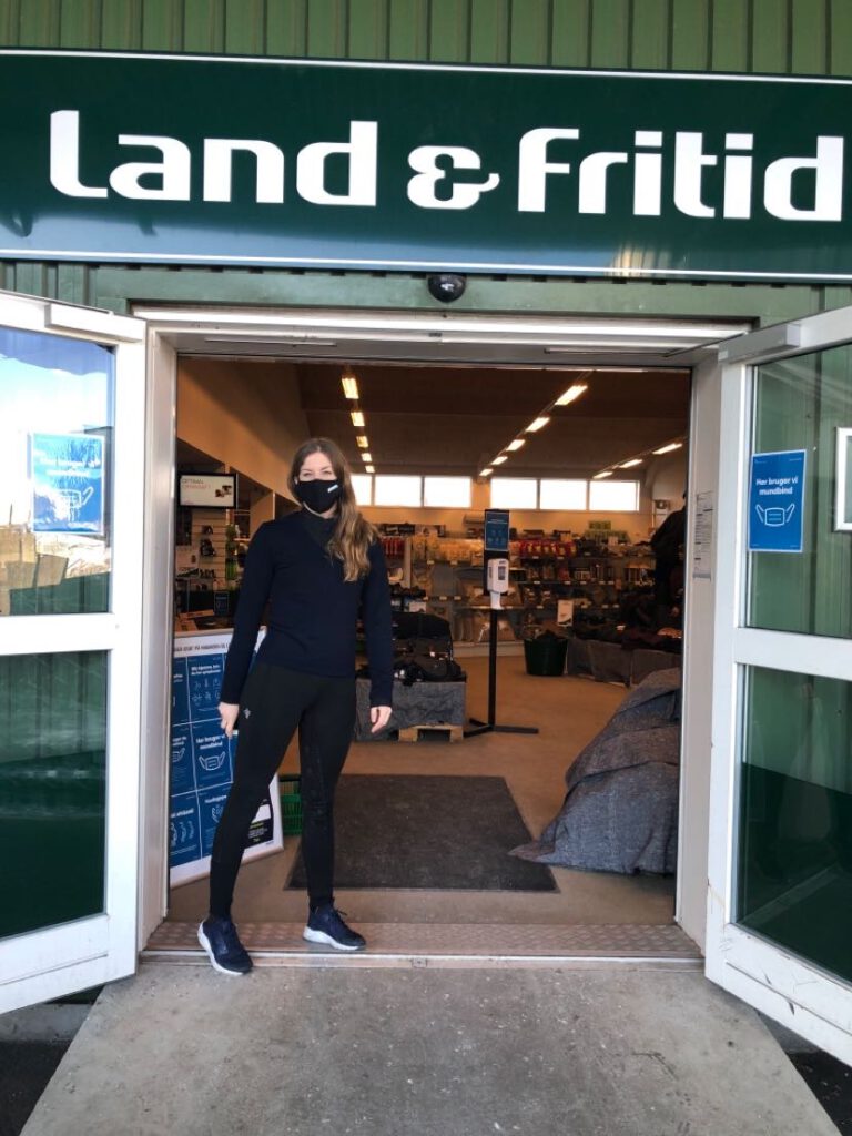 Indgang til Land & Fritid