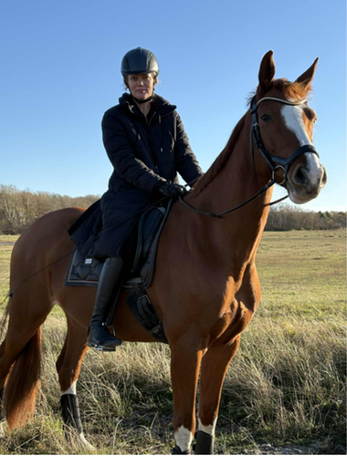 Louise voller og vesterdams vienna, der er blind på det ene øje. foto privat